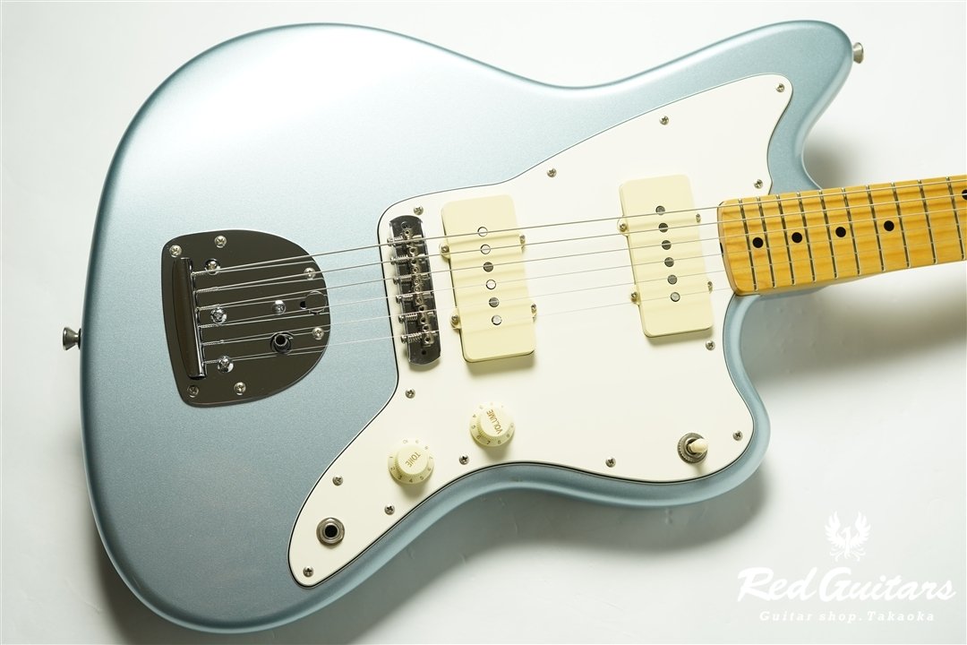 Model JM. Glassy #093 - Ice Blue Metallic